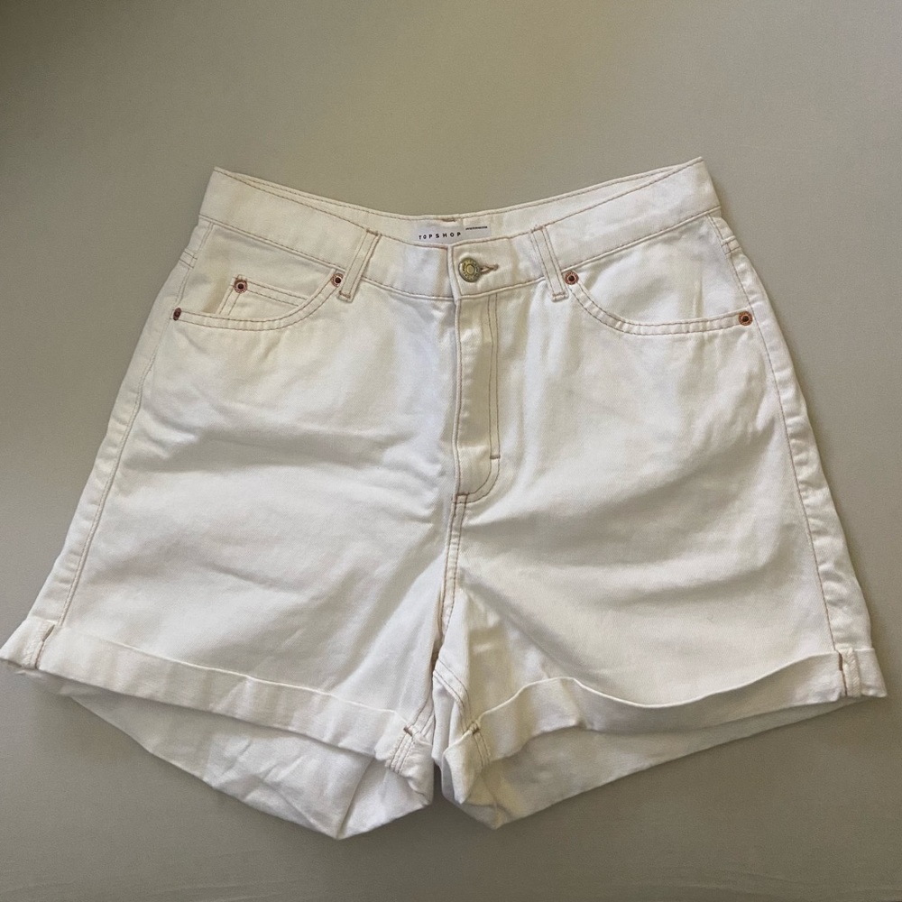 Topshop high-rise mom shorts size 8